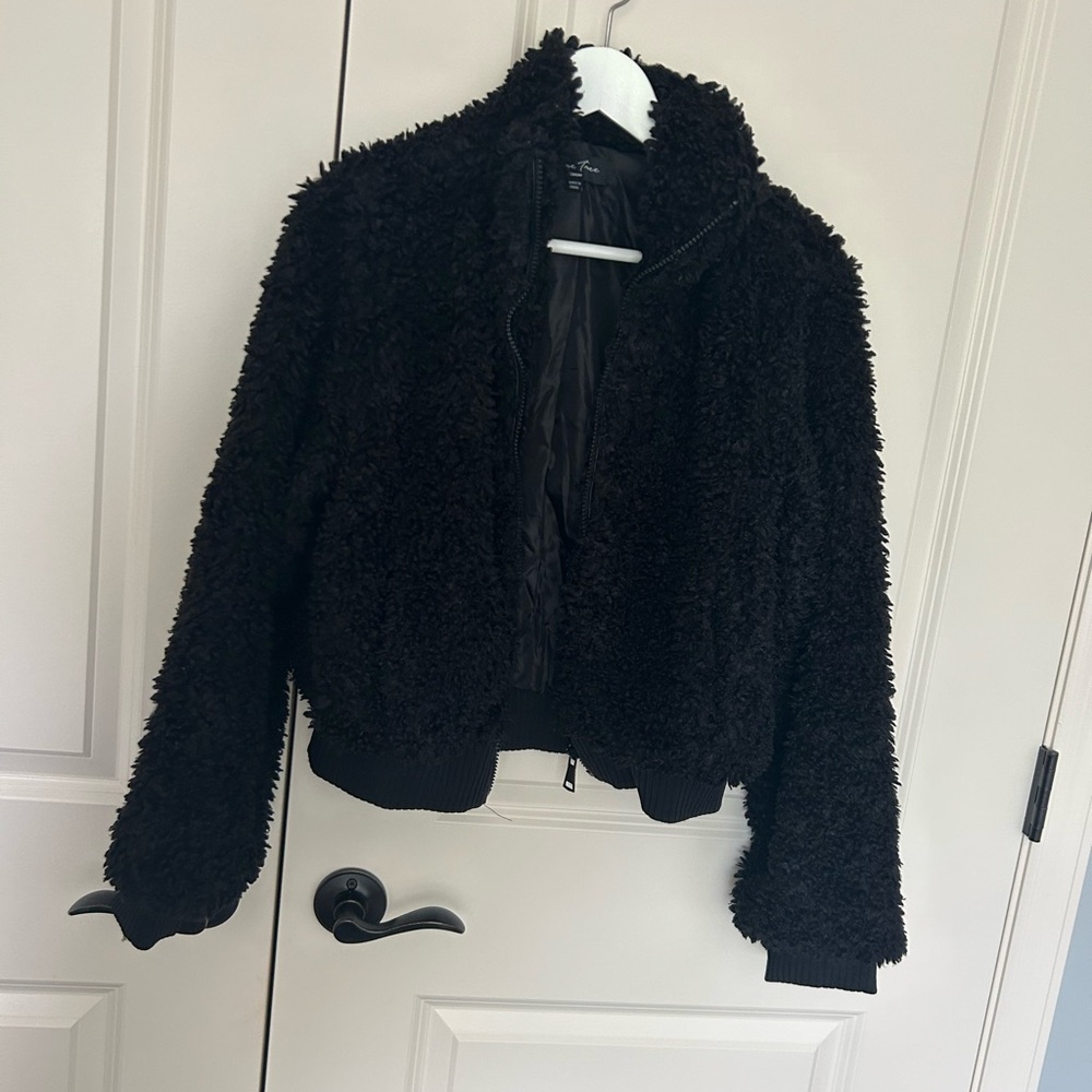 Love Tree Faux Fur Jacket (Black Teddy)